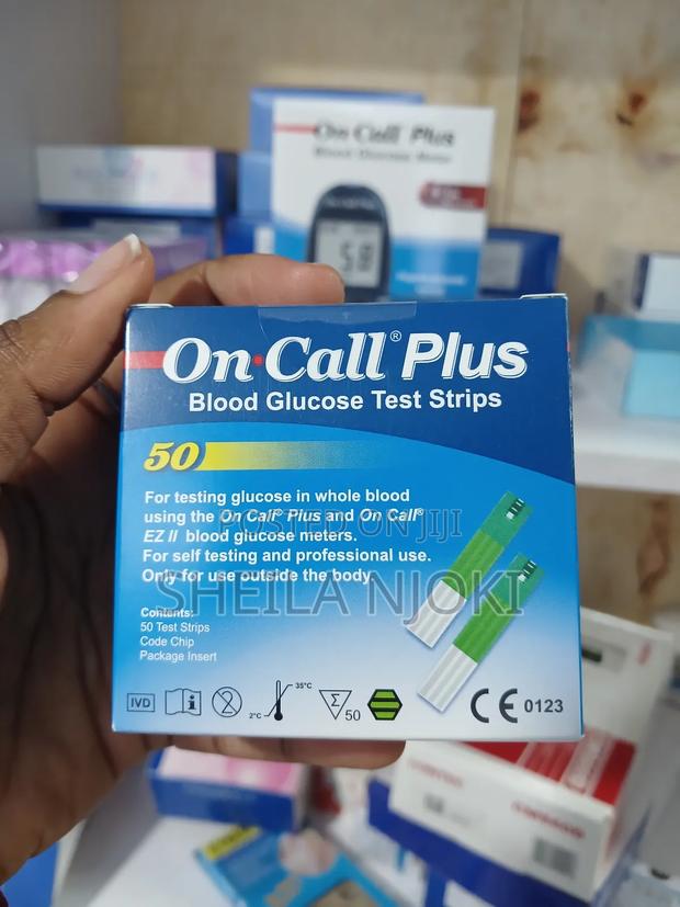 On Call Glucometer Machine With Strips - thumbnail 2