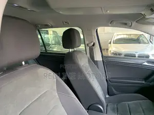 Volkswagen Tiguan 2018 Blue