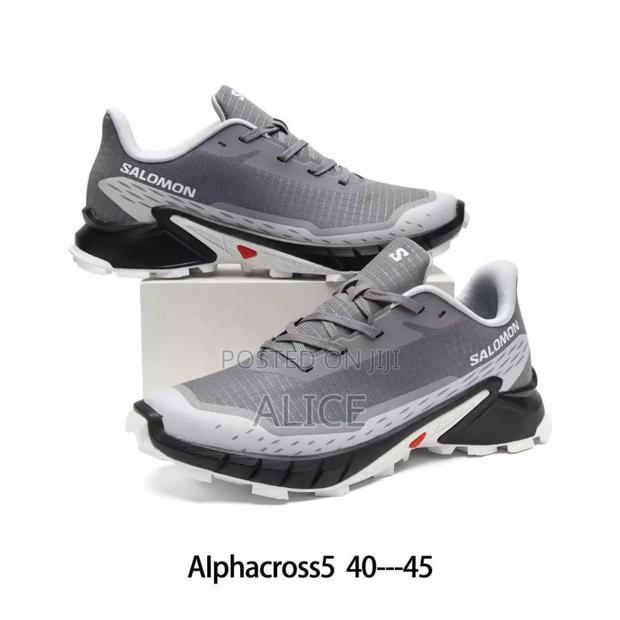 Trendy Salomon