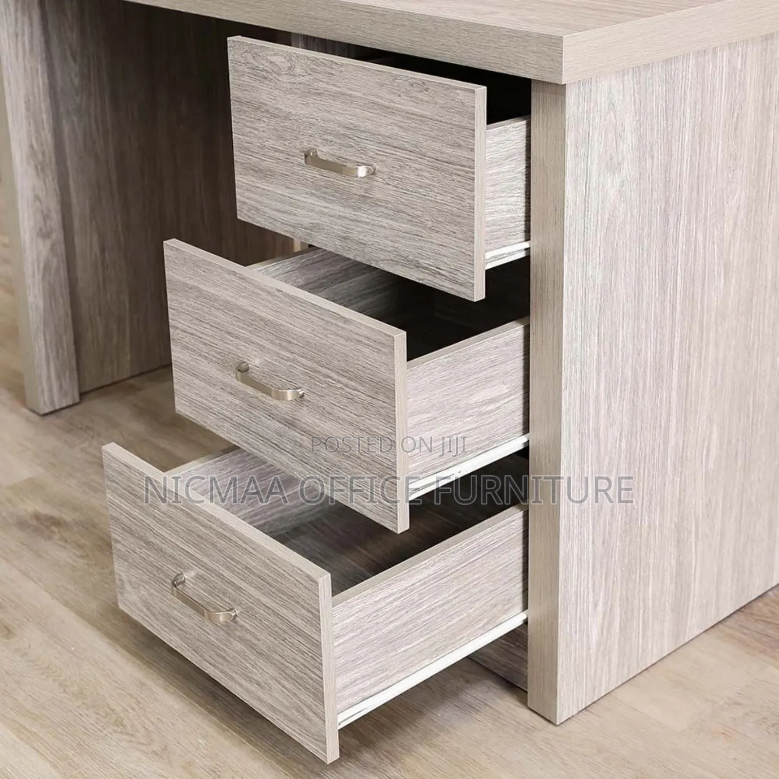 Modern Multi-Use Computer Office Desk – 120cm