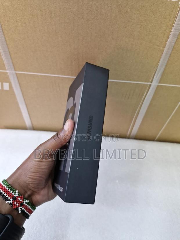 New Samsung Galaxy S21 Ultra 5G 256 GB Silver - thumbnail 3