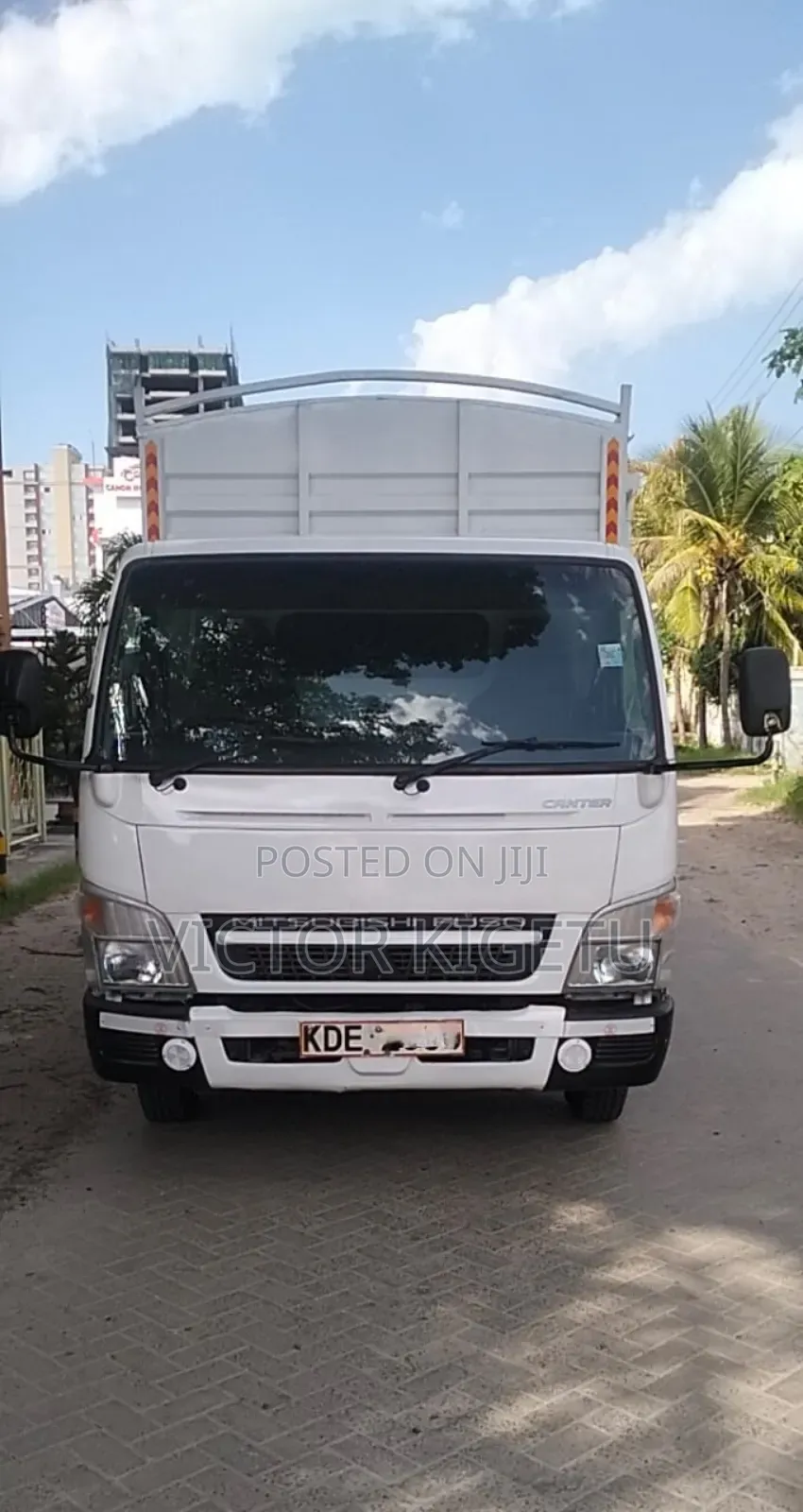 Mitsubishi Canter