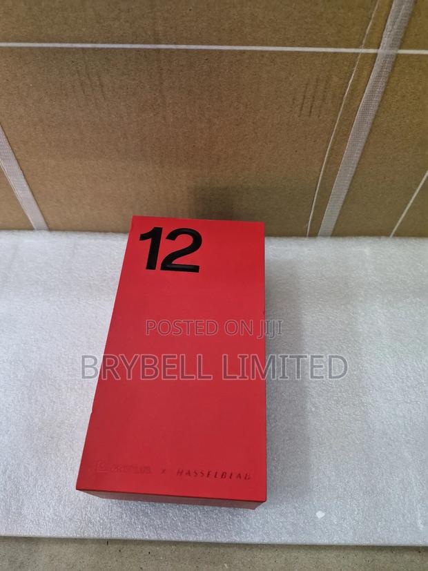 New OnePlus 12 1 TB Black - thumbnail 2
