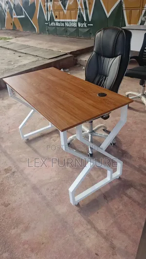Curved Back Leather Office Chair and Office Desk