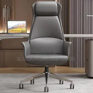 Office Chair: Swivel Full Leather Luxury Office Arm Chair