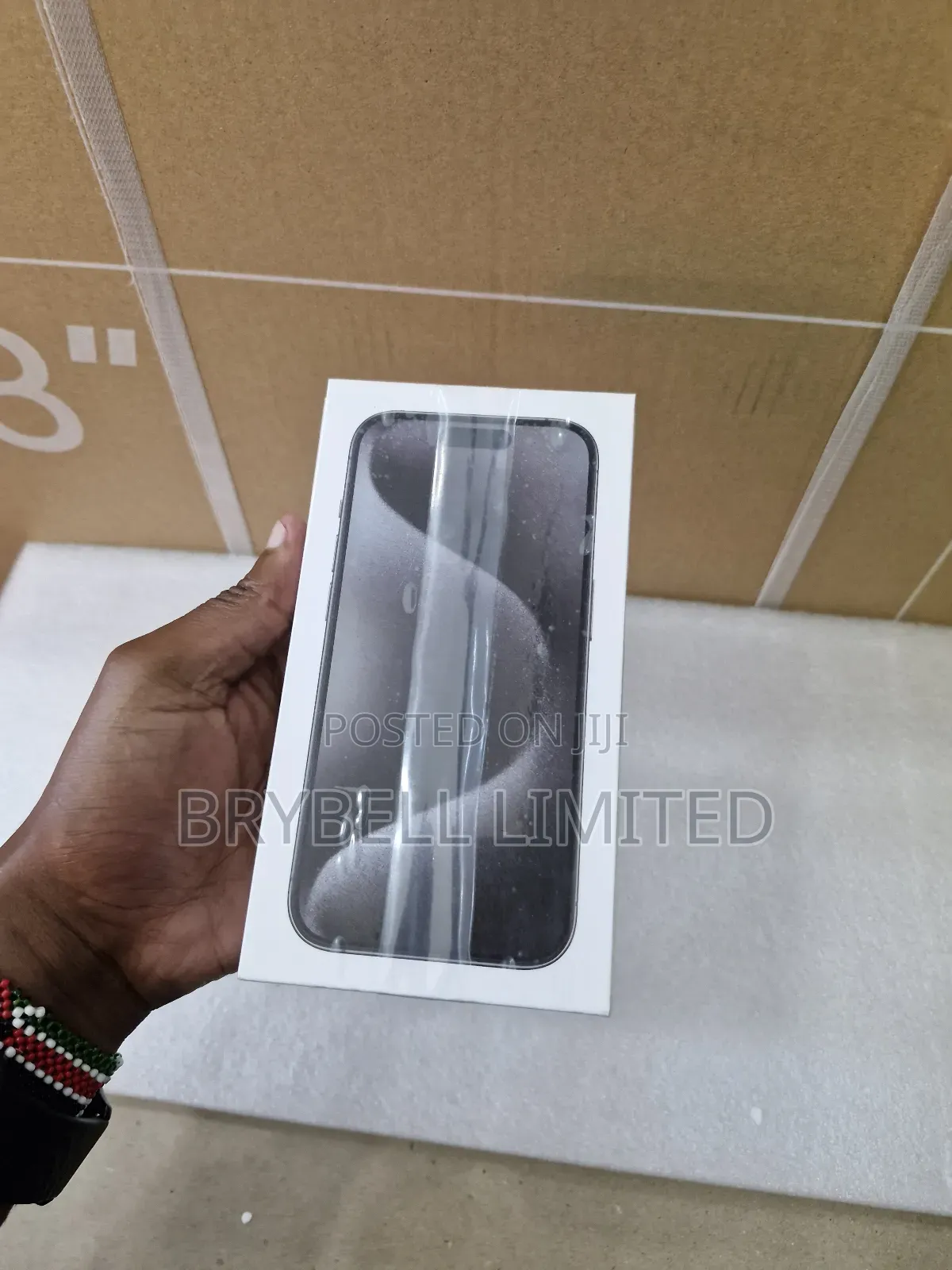 New Apple iPhone 15 Pro 256 GB Black
