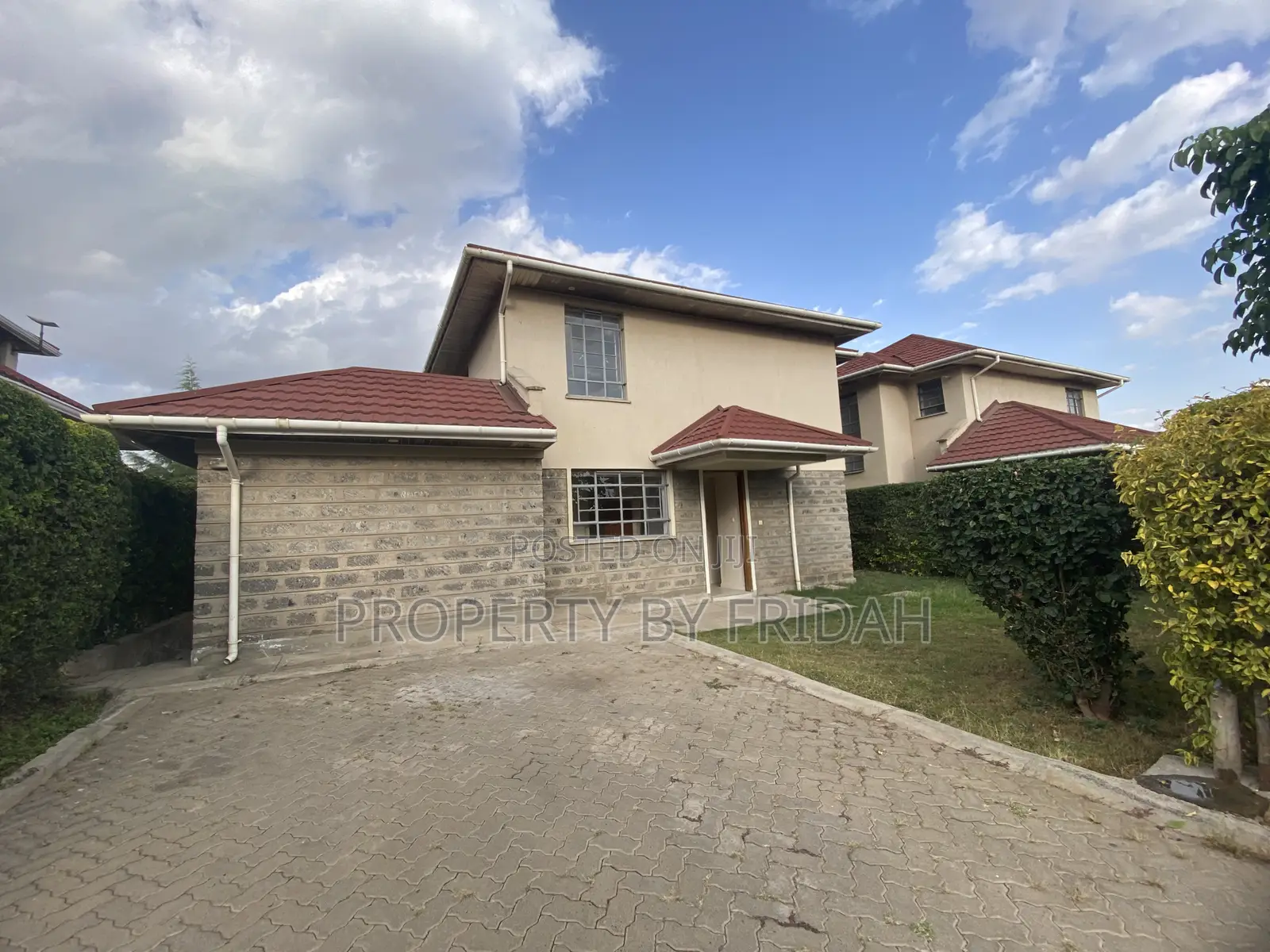 3bdrm Mansion in Athi River for rent