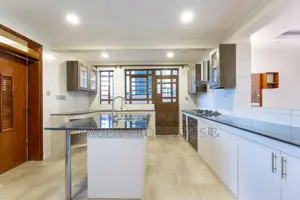 5bdrm Maisonette in Ngong for sale