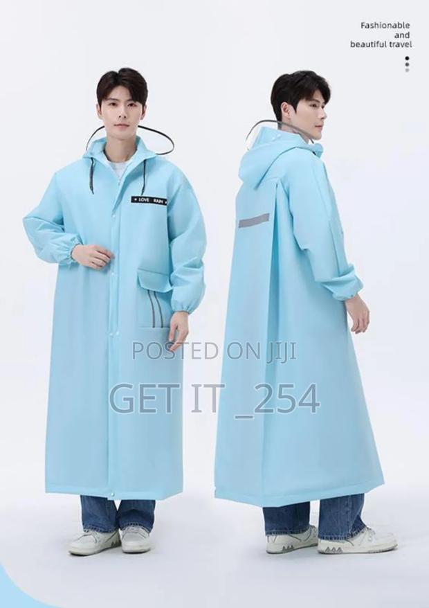 *High Quality Adult Raincoat With Wide Brim Hat - main view