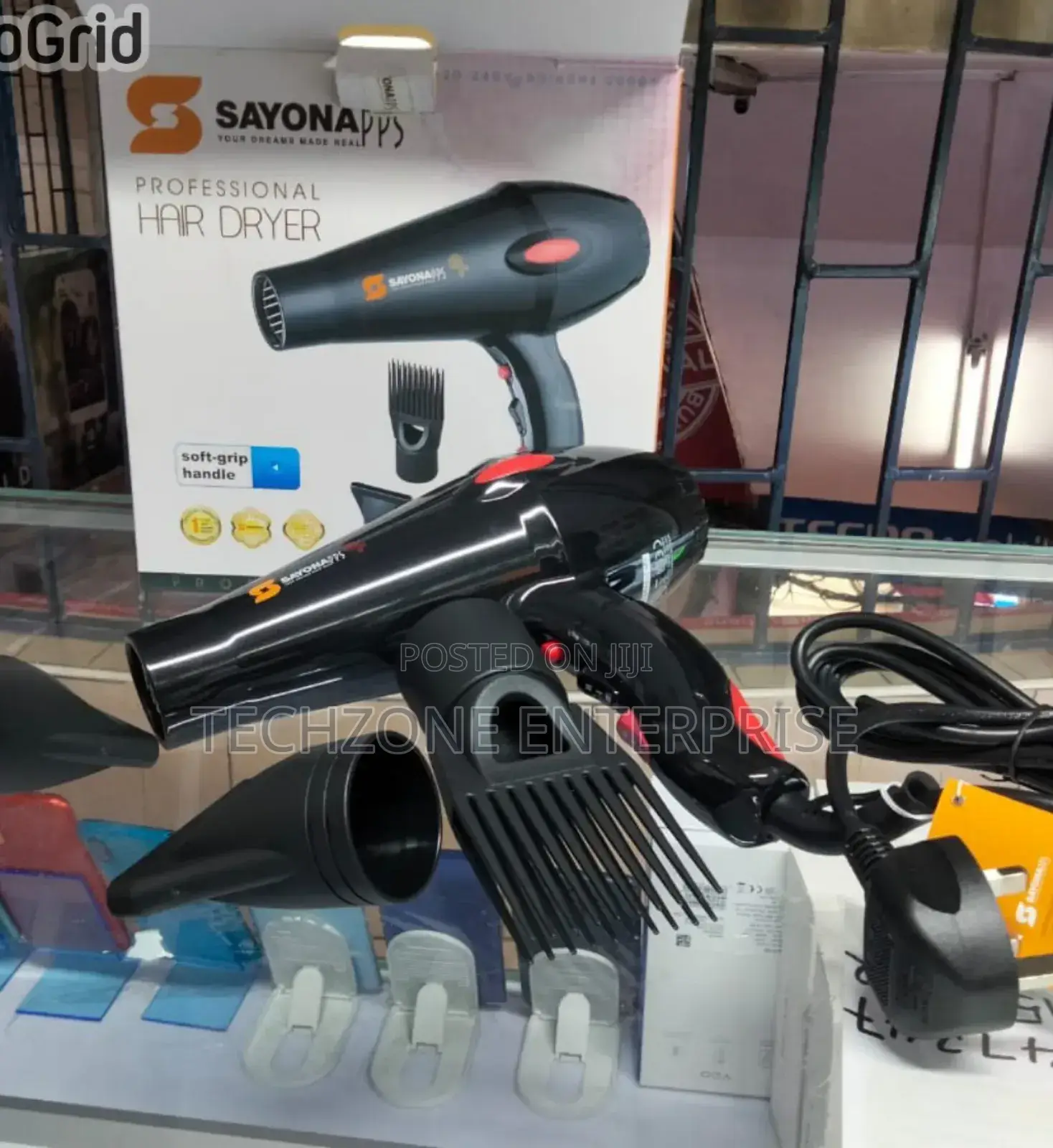 Sayona Sy -1000 Commercial Hair Blow Drier With 2 Speeds 