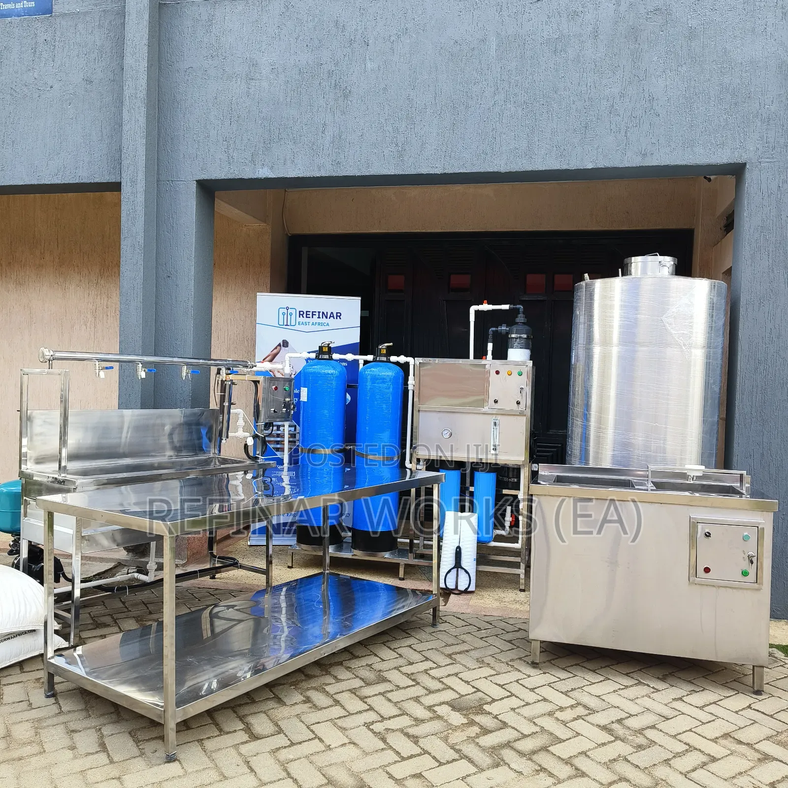 Commercial Water Purification Machines – Refill Station