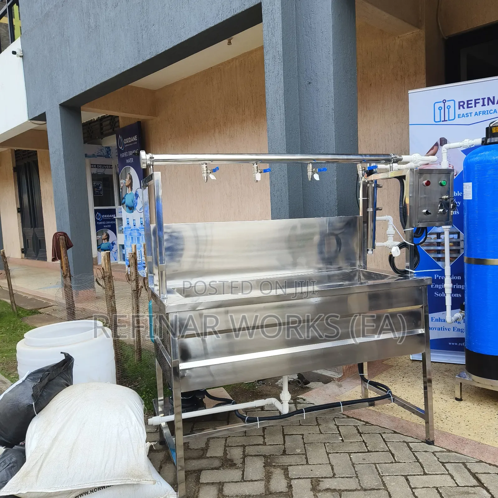 Commercial Water Purification Machines – Refill Station