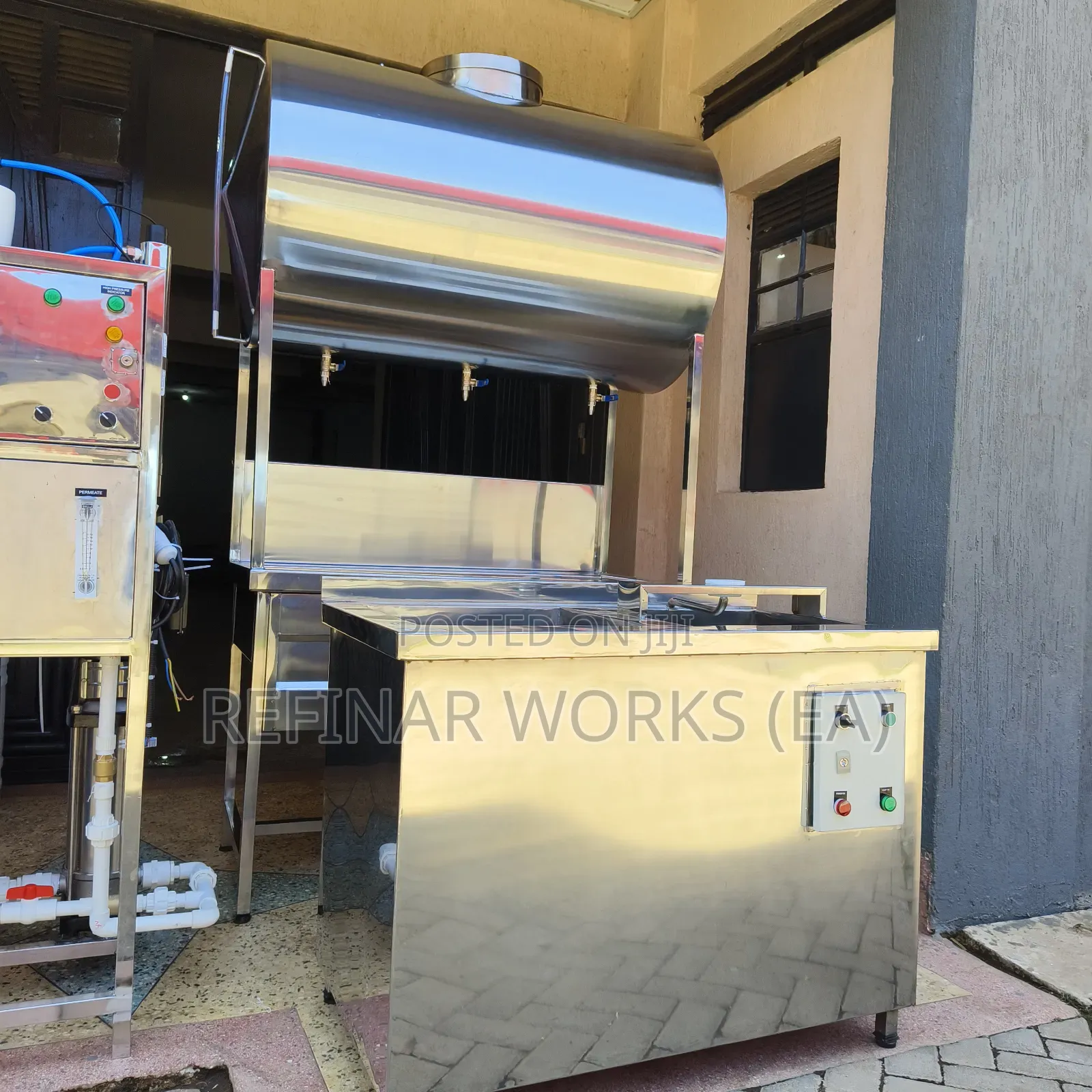 Commercial Water Purification Machines – Refill Station