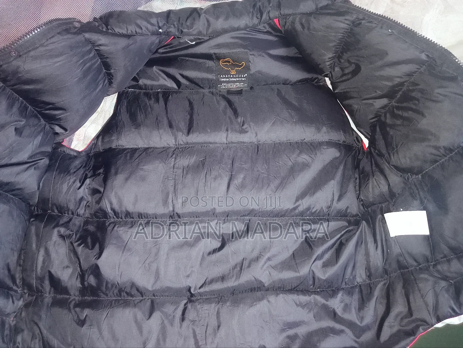 Canada Goose Red Windbreaker(L)
