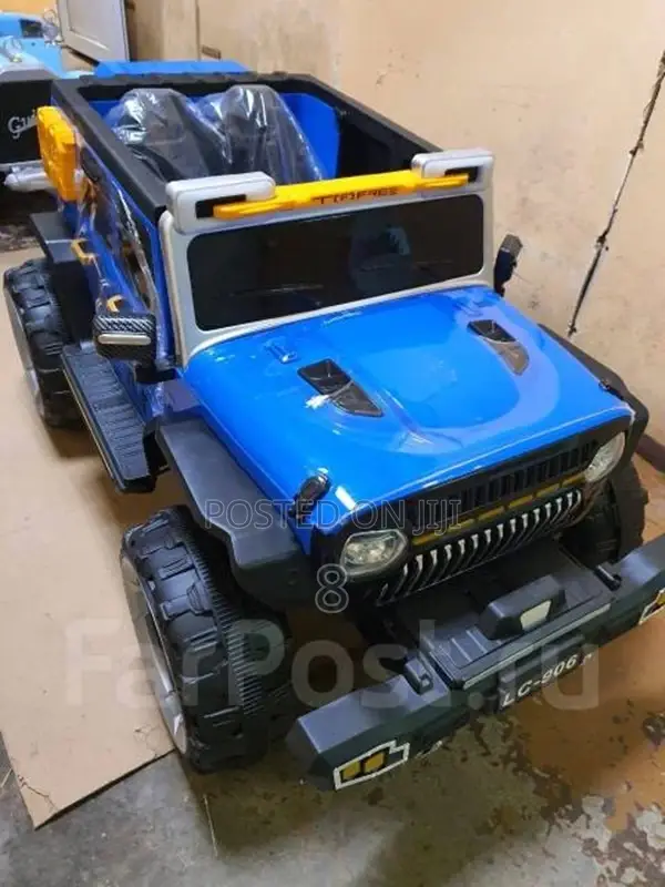 Electric Ride-on Car for Kids With Lights Music