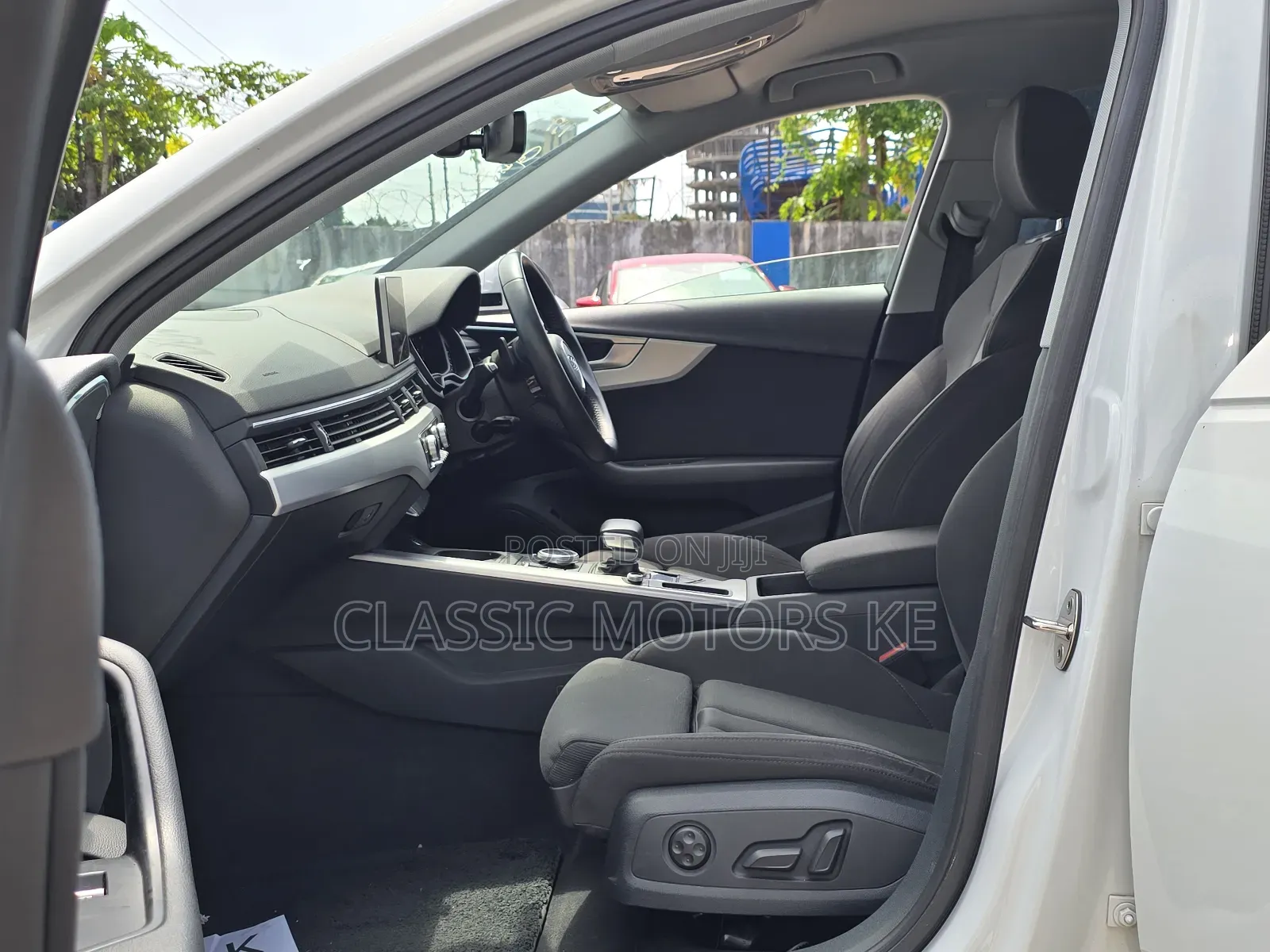 Audi A4 2.0T Tech Premium AWD quattro 2018 White