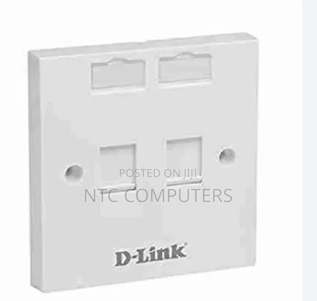 NFP-0whi21 Dual Faceplate Withshutter Id Plate - White