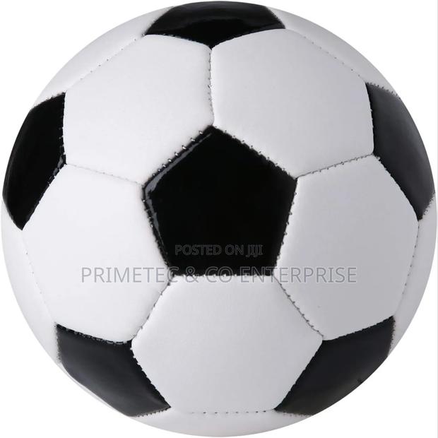 Foot Balls, Standards Football