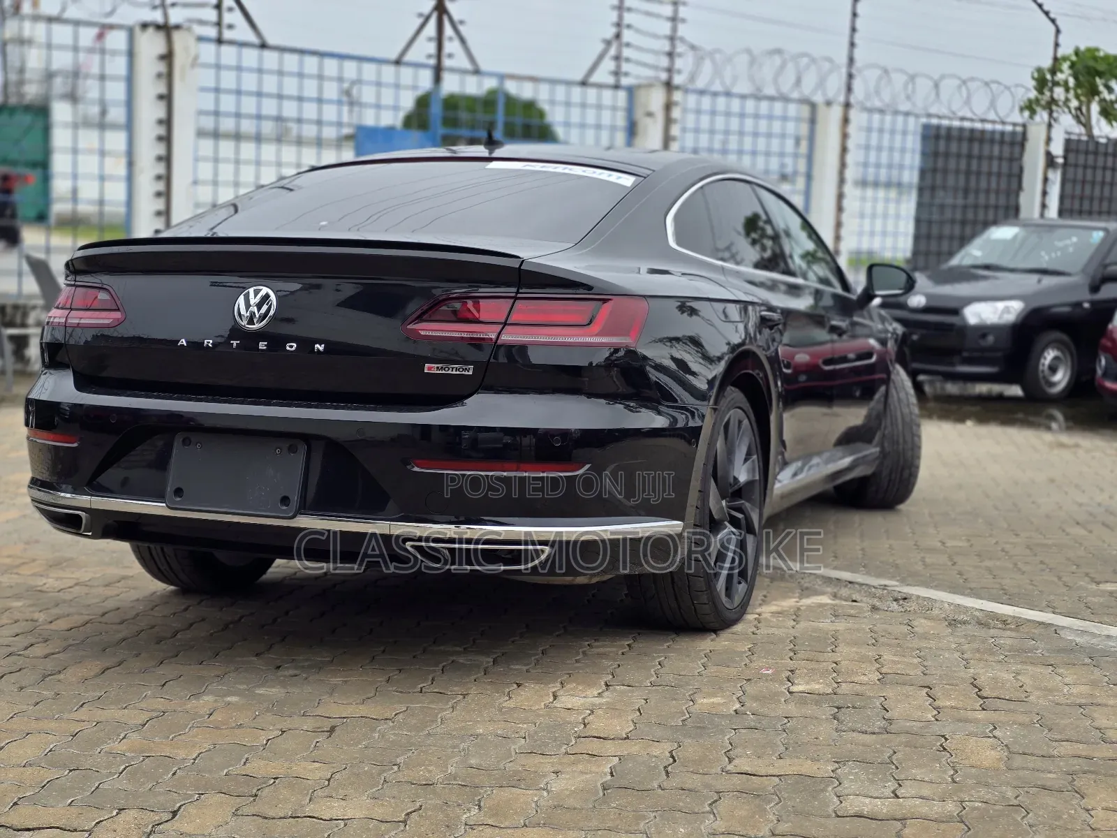 Volkswagen Arteon 2.0T SEL Premium R-Line 4MOTION 2021 Black