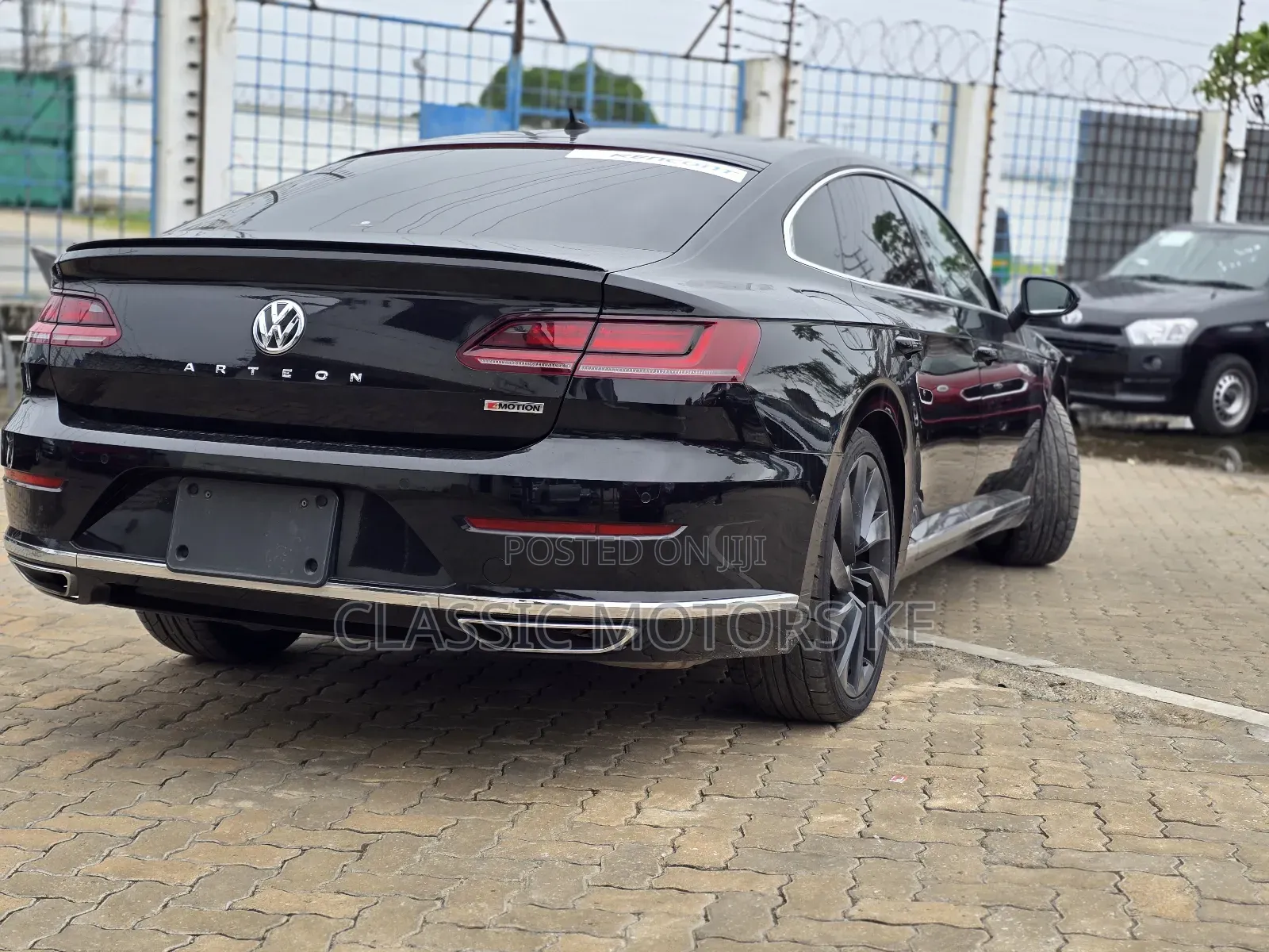 Volkswagen Arteon 2.0T SEL Premium R-Line 4MOTION 2021 Black