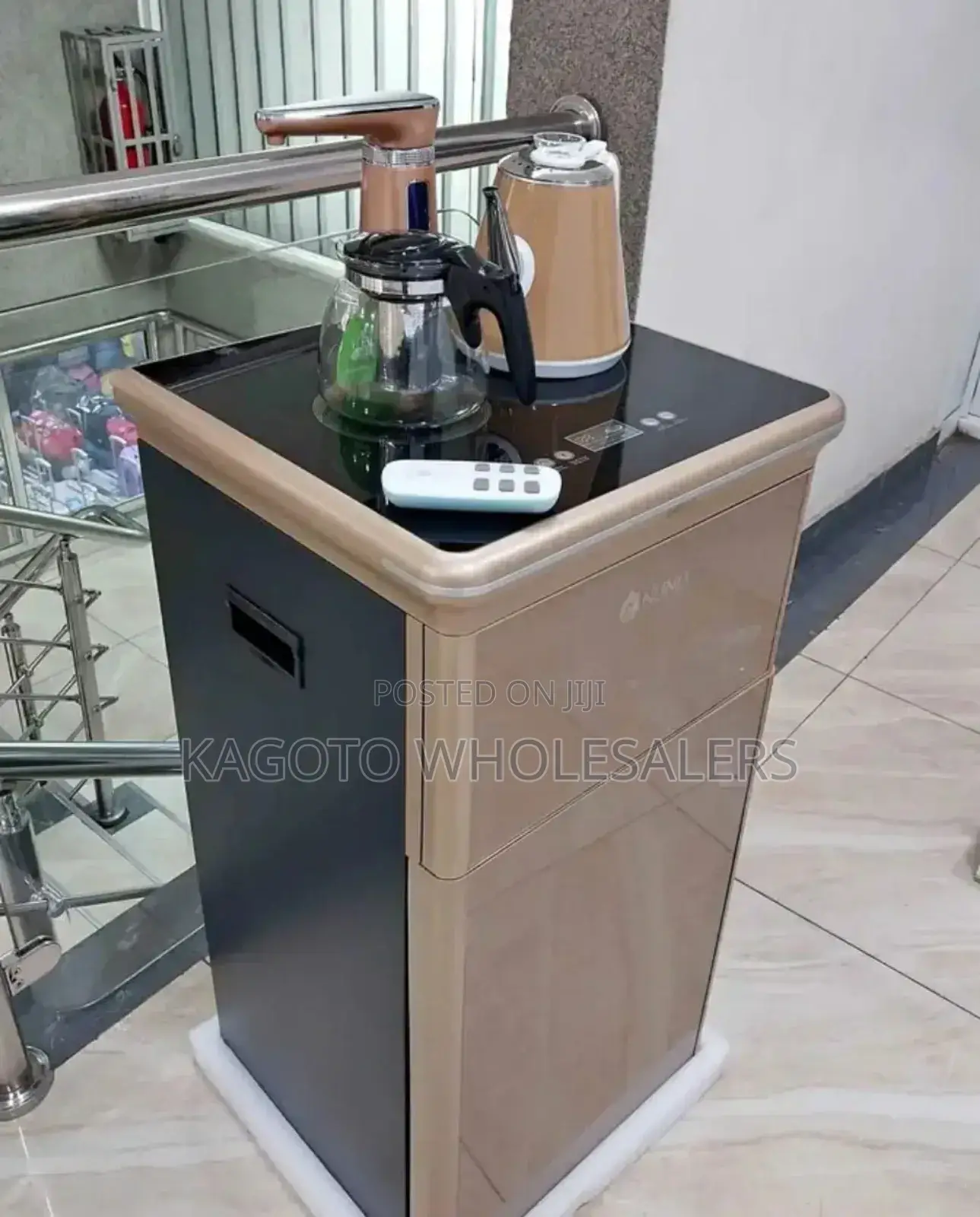 R77 Water Dispenser With Remote