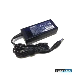 Toshiba 19v 3.42a 65w Standard Pin Laptop Charger