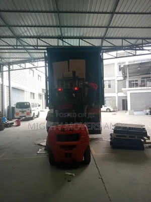 Boxbody Trailers Are Available for Transport Jobs.