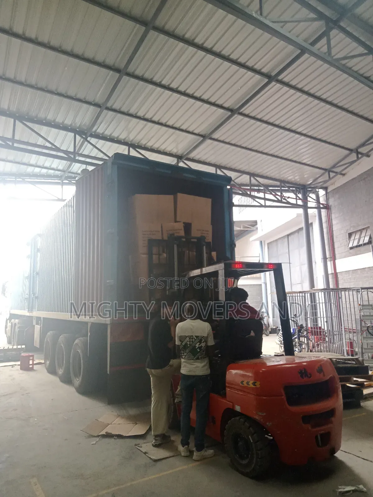 Transit Trailer Accessible for Conveying Goods