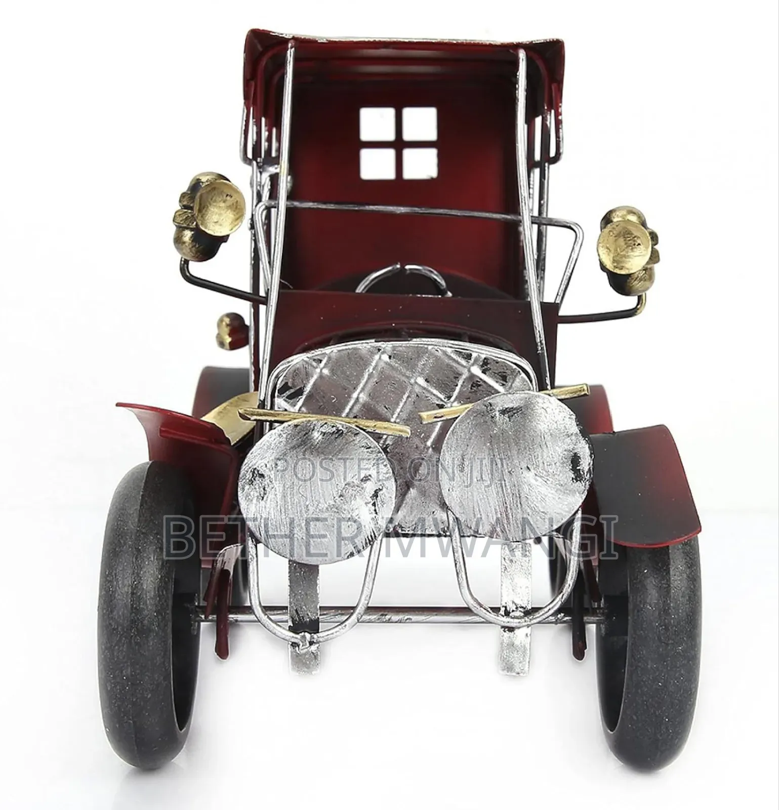 Hztyyier Vintage Metal Antique Car in Kenya
