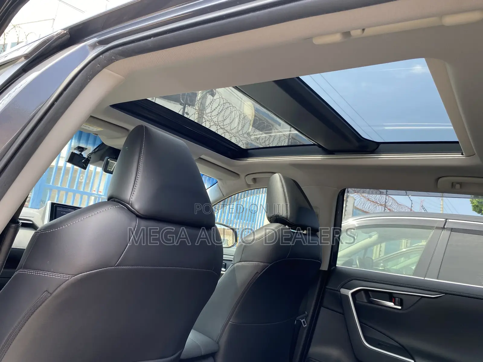 Toyota RAV4 2019 Silver