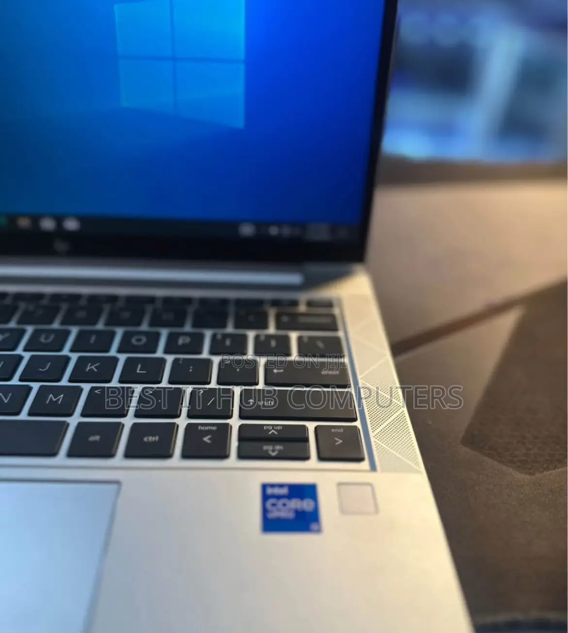 Laptop HP EliteBook 830 G8 16GB Intel Core i7 SSD 512GB