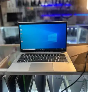 Laptop HP EliteBook 830 G8 16GB Intel Core i7 SSD 512GB