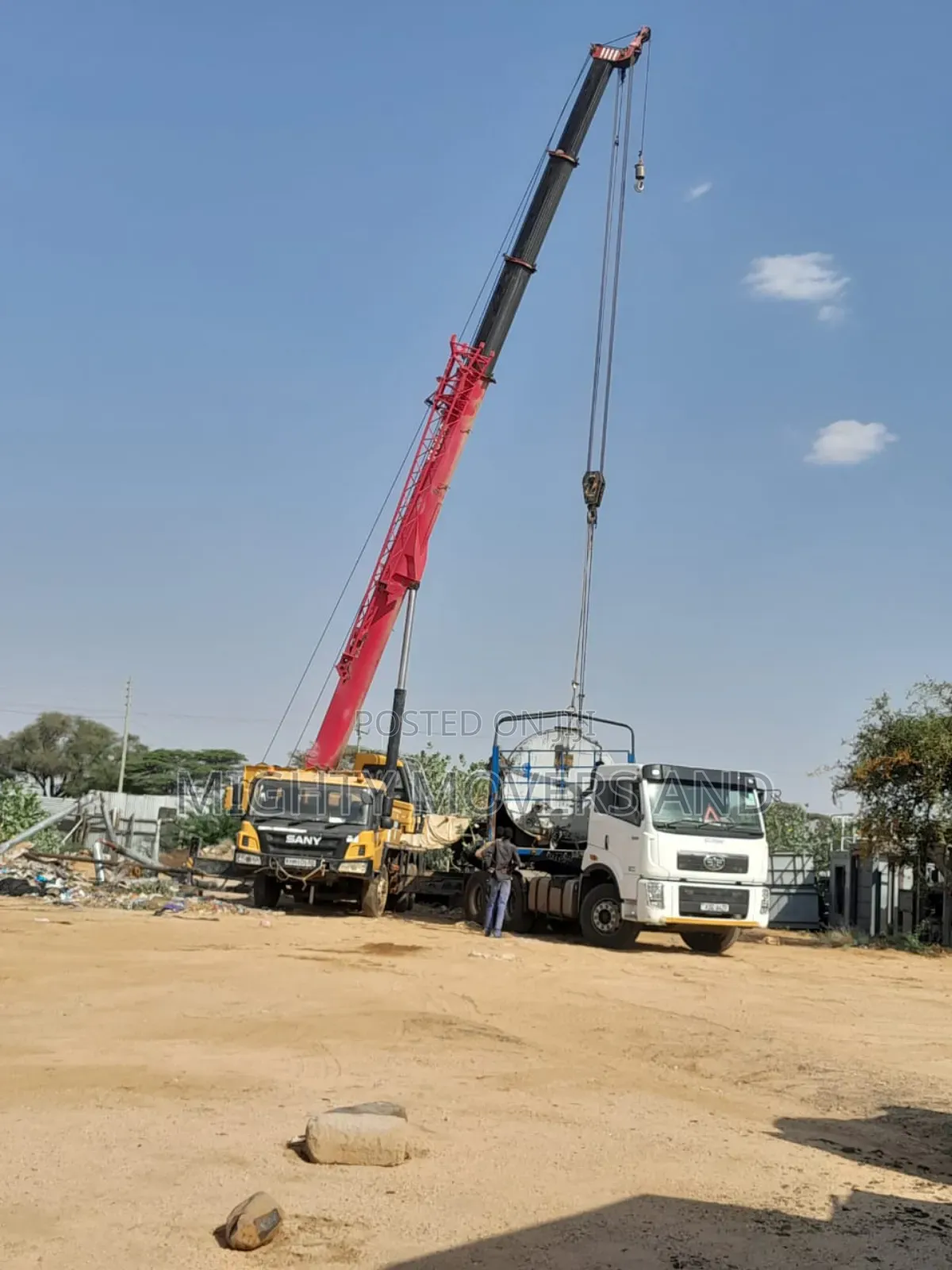 High Sided Trailer for Transport of Loose Cargo Available