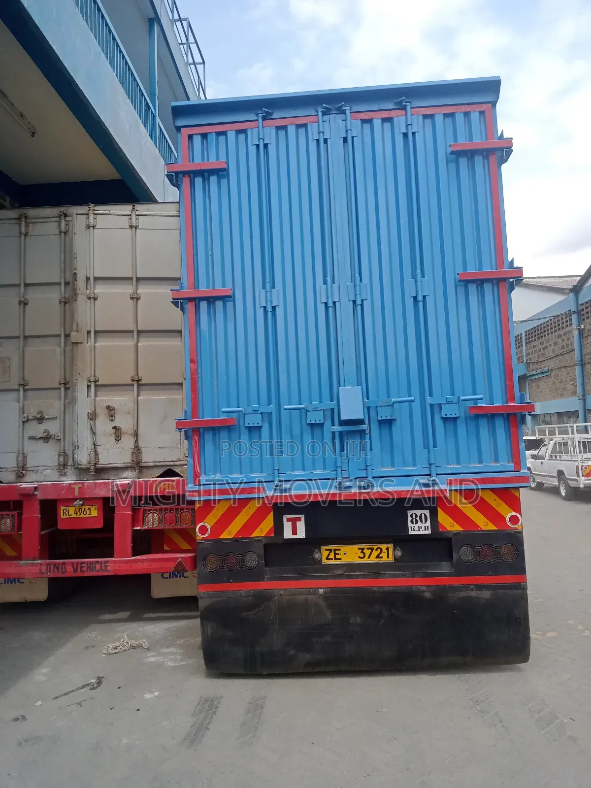 Trailer for Hauling Goods Available