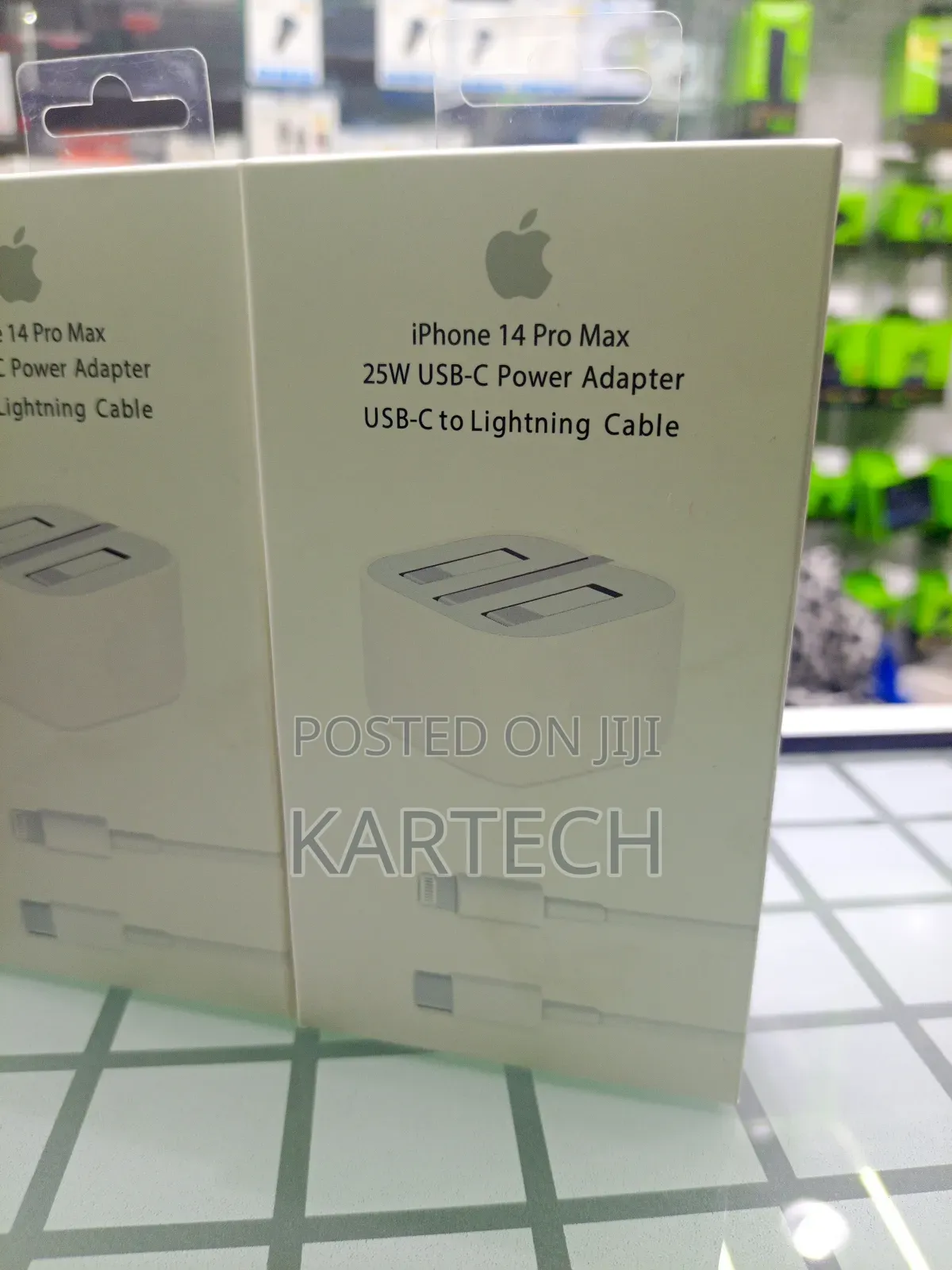 iPhone 14 Pro Max 25w Adapter
Usb-C to Lightning Cable