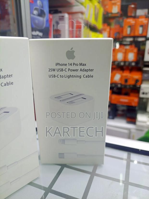 Apple 14 Pro Max 25w Usb-C Power Adapter
Fast Charging - thumbnail 2