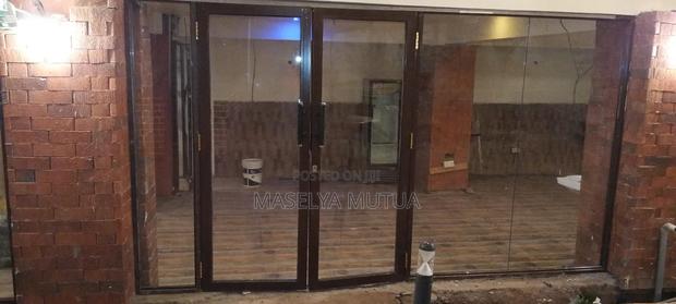 Double Door Alluminium - main view