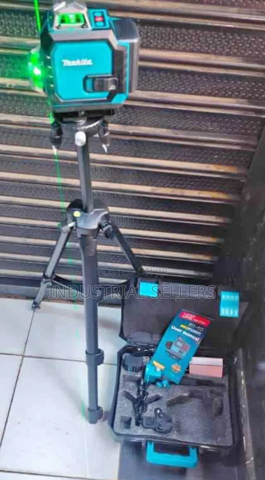 Confirmed Makita Laser Level With Stand