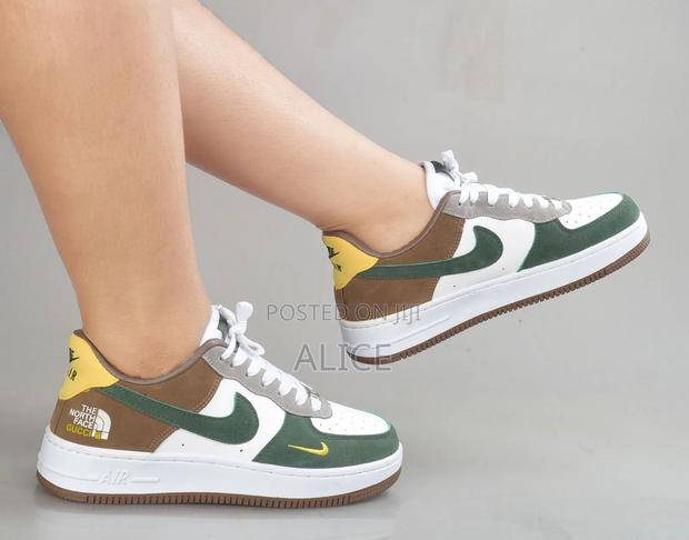 North Face Stylish Sneakers - thumbnail 3