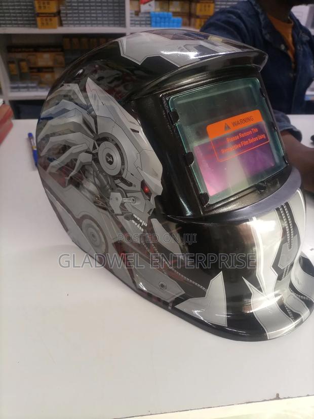 Auto Darkening Helmet - thumbnail 3