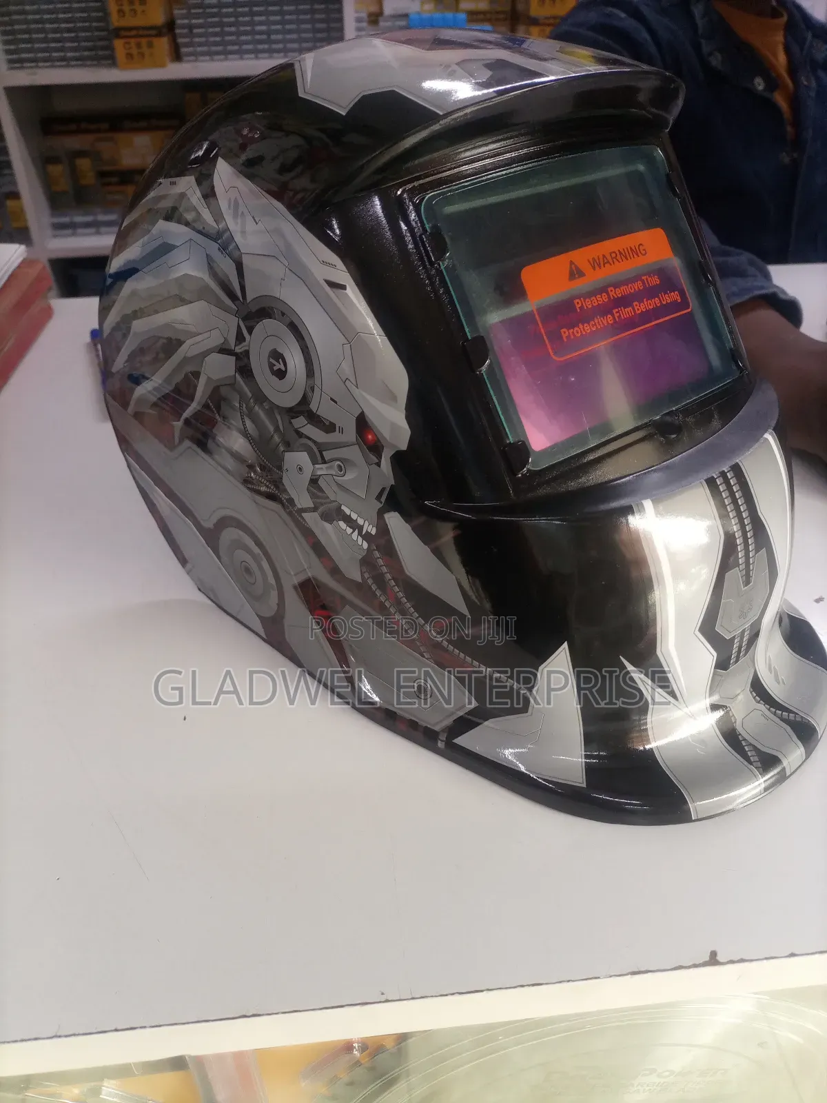 Adjustable Auto Darkening Helmet