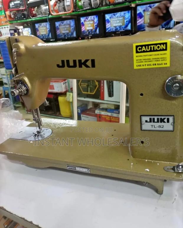 Juki Tl 82 Proffesional Sewing Machine