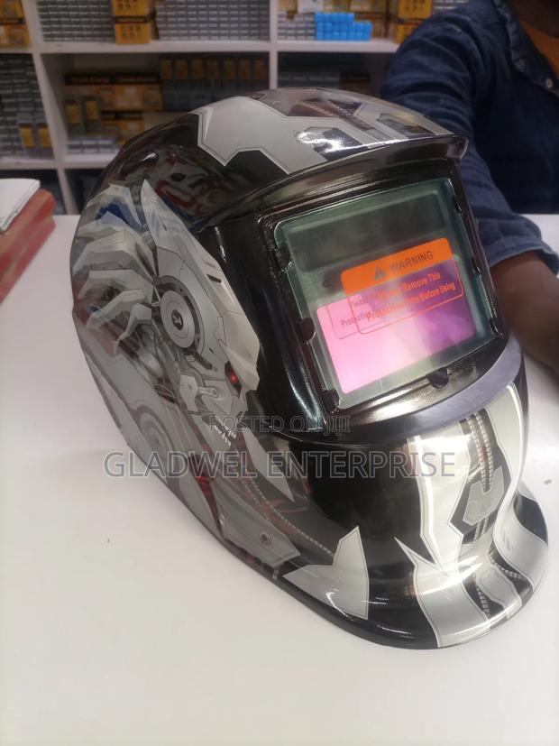 Auto Darkening Helmet With Grind Mode