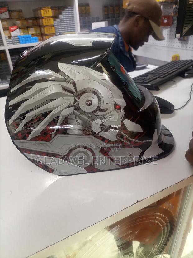 Auto Darkening Welding Helmet - main view