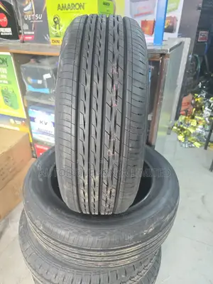 215/55r17 Firestone Tire