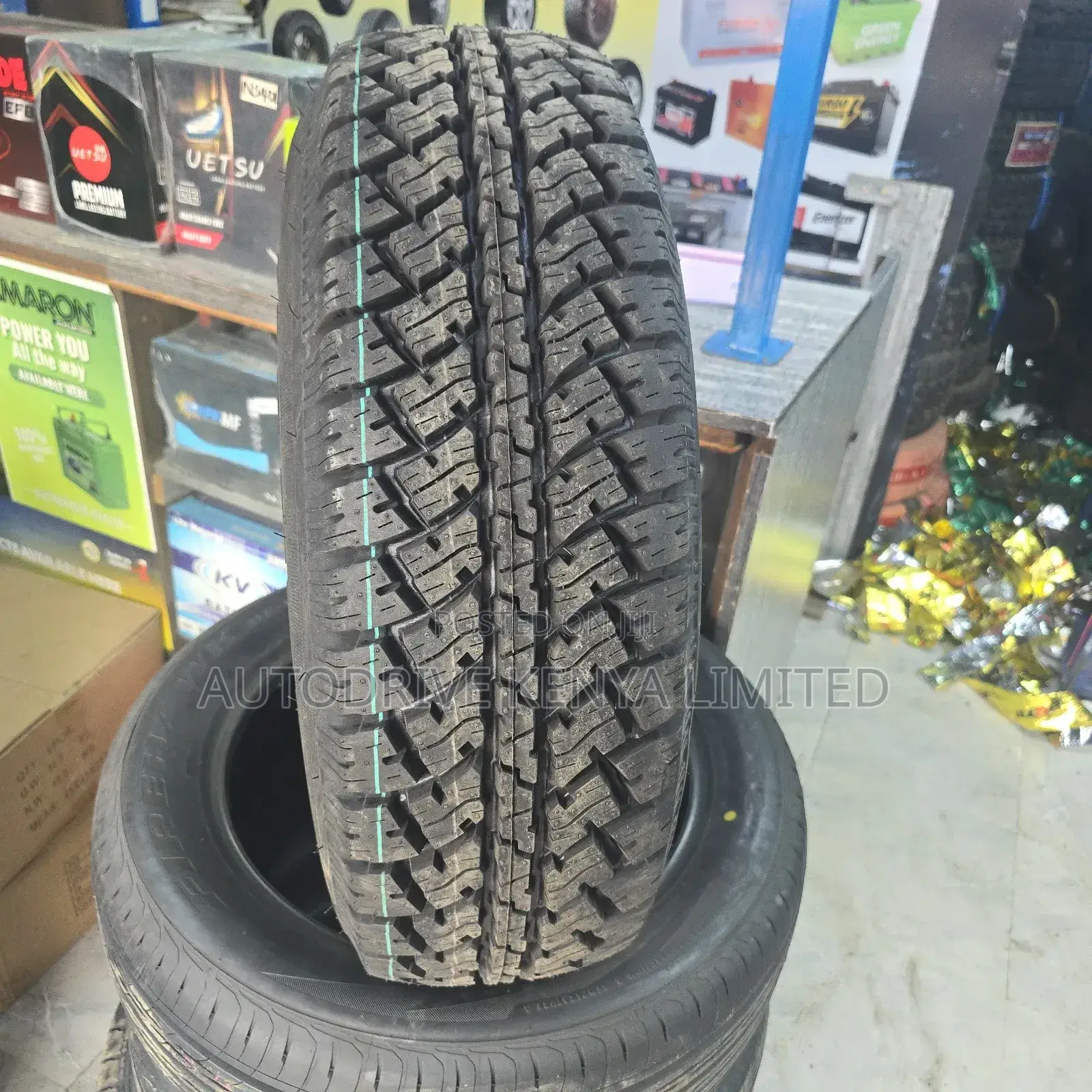 215/75r15 Maxtrek All Terrain Tire