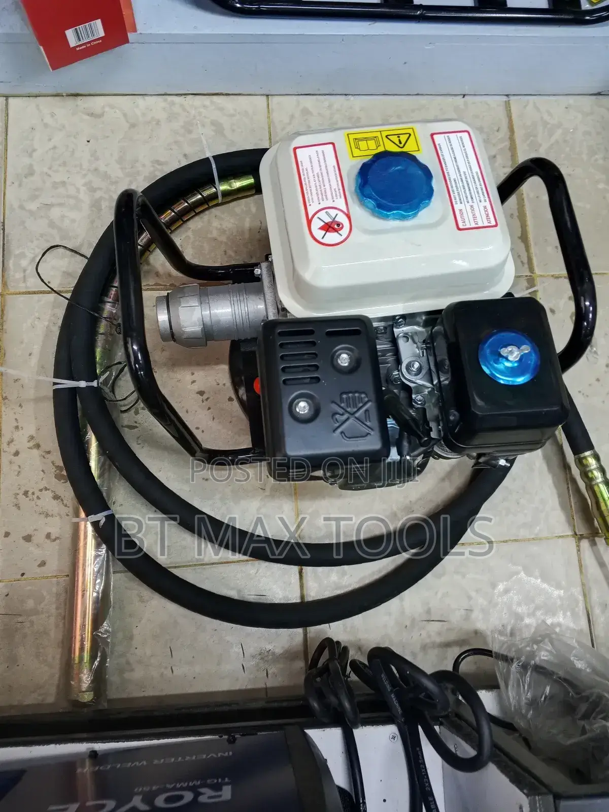 Vibrator for Concrete