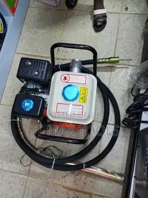 Vibrator for Concrete