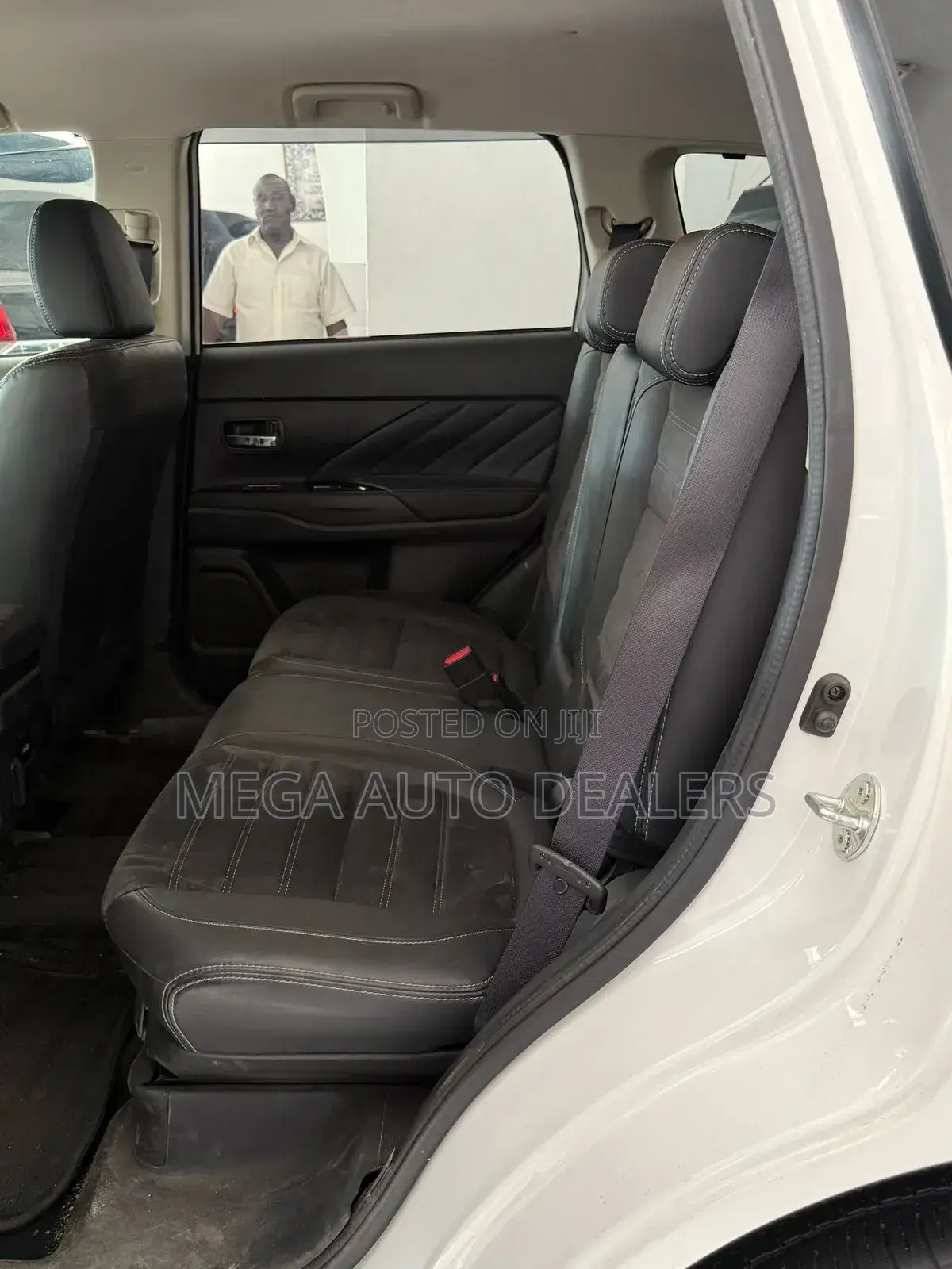 Mitsubishi Outlander 2018 White