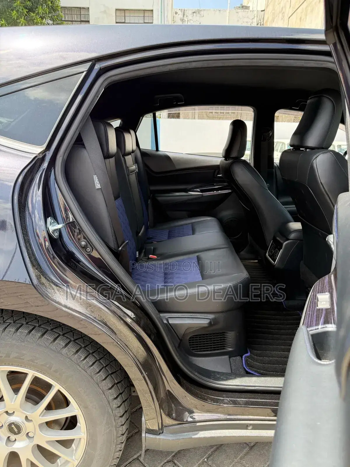 Toyota Harrier 2018 Black